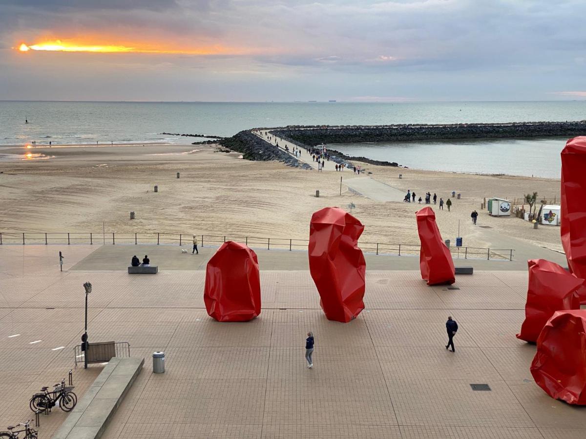 Panoramic View On Beach, Ships, Sea - Place To Be Ostende Extérieur photo