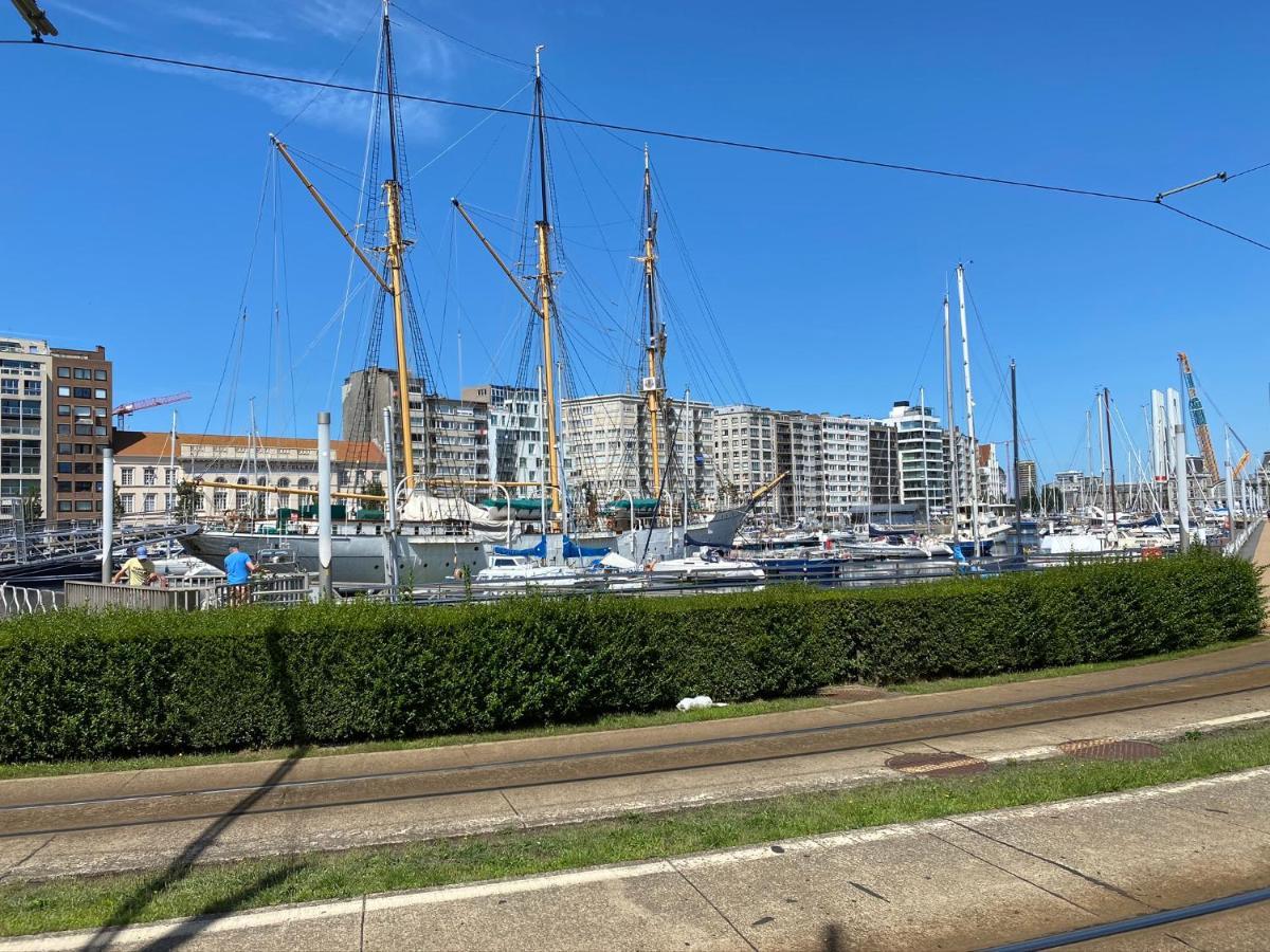 Panoramic View On Beach, Ships, Sea - Place To Be Ostende Extérieur photo