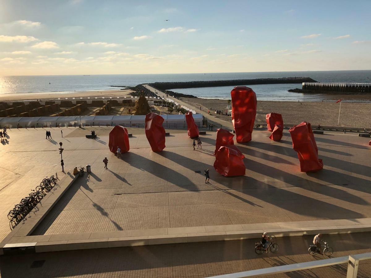 Panoramic View On Beach, Ships, Sea - Place To Be Ostende Extérieur photo